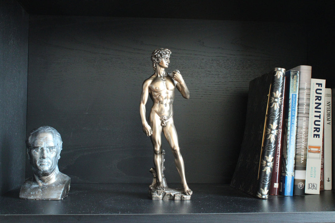 David von Michelangelo (Bronzierte Skulptur aus Kunstharz)