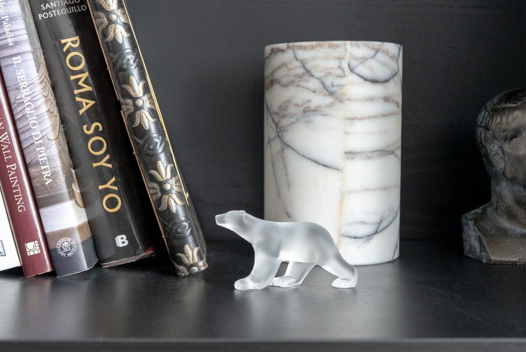 Kleine Eisbär Statue (Ours Blanc von François Pompon)