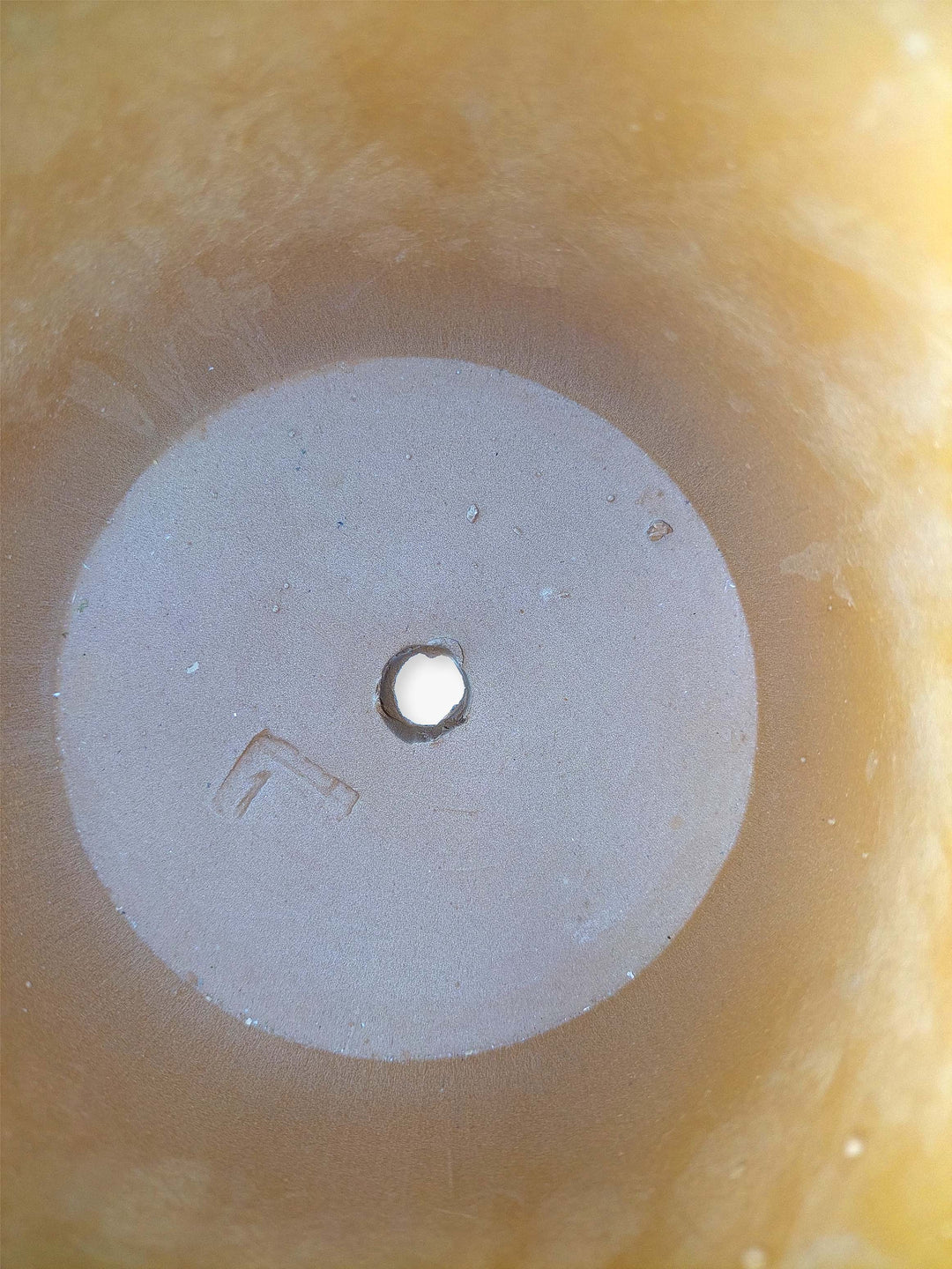 Kleine Runde Terrakotta Vase