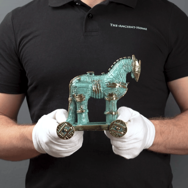 Trojanisches Pferd (Messingskulptur)