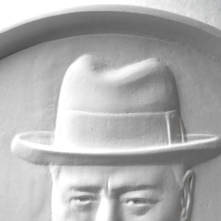 Winston Churchill mit Zigarre Wandrelief – Der Britische Bulldogge des Zweiten Weltkriegs