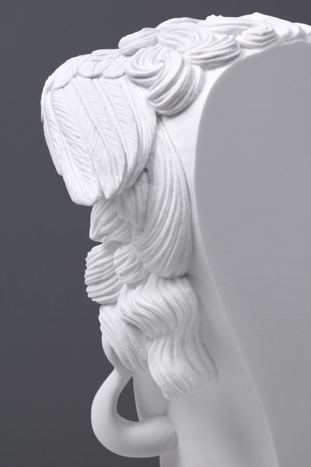 Medusa Kopf Statue auf Sockel
