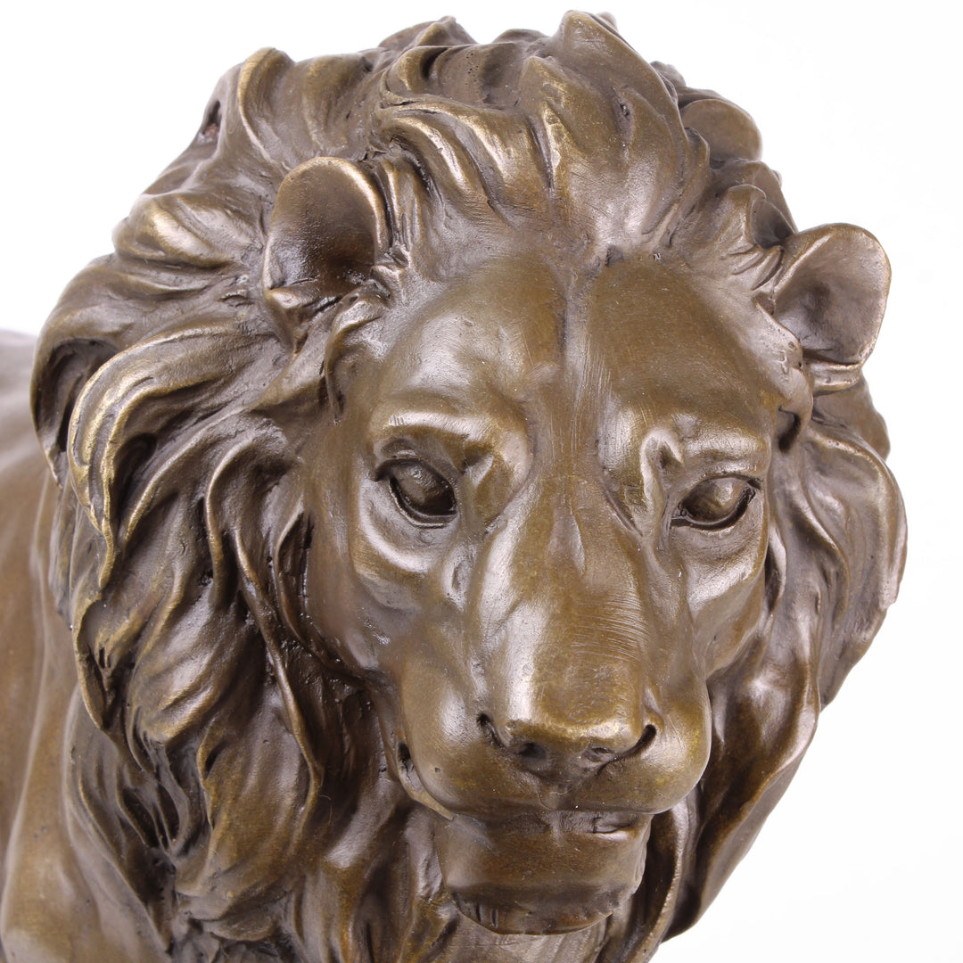 Große Löwenstatue (Bronze, Wachsguss)