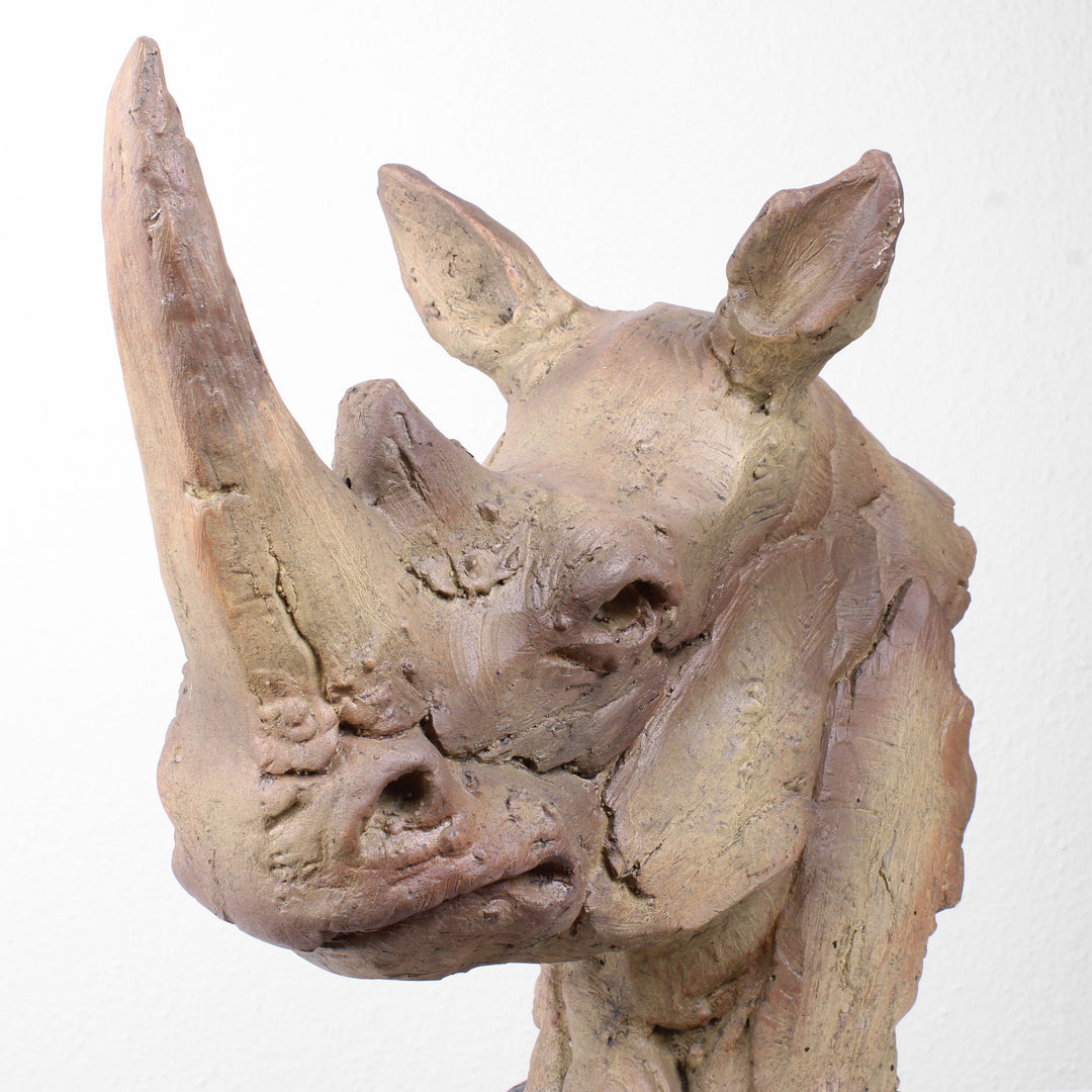 Große Nashornstatue (Kunstharz)