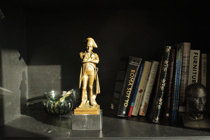 Napoleon Statue als General (Bronze, Wachsguss)