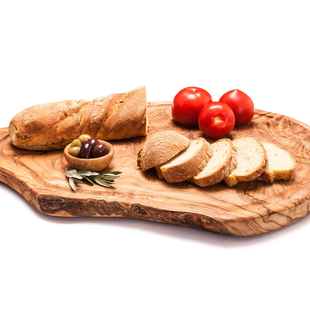 Handgefertigtes Olivenholz-Schneidebrett-Set mit Saftrille – unregelmäßig (2-teilig)