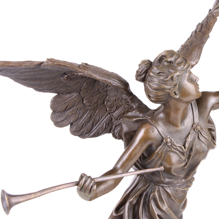 Geflügelte Siegesgöttin Nike Statue (Bronze, Wachsguss)
