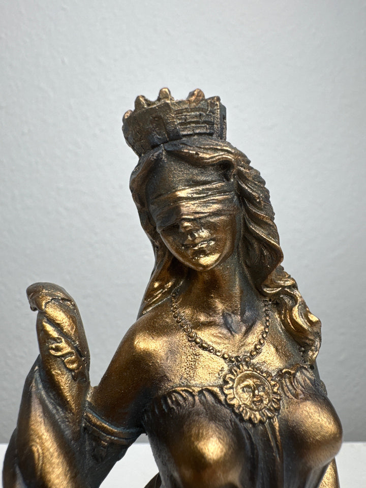 Fortuna Skulptur – Göttin des Glücks und Reichtums (Klein, Patinierte Bronzefigur)