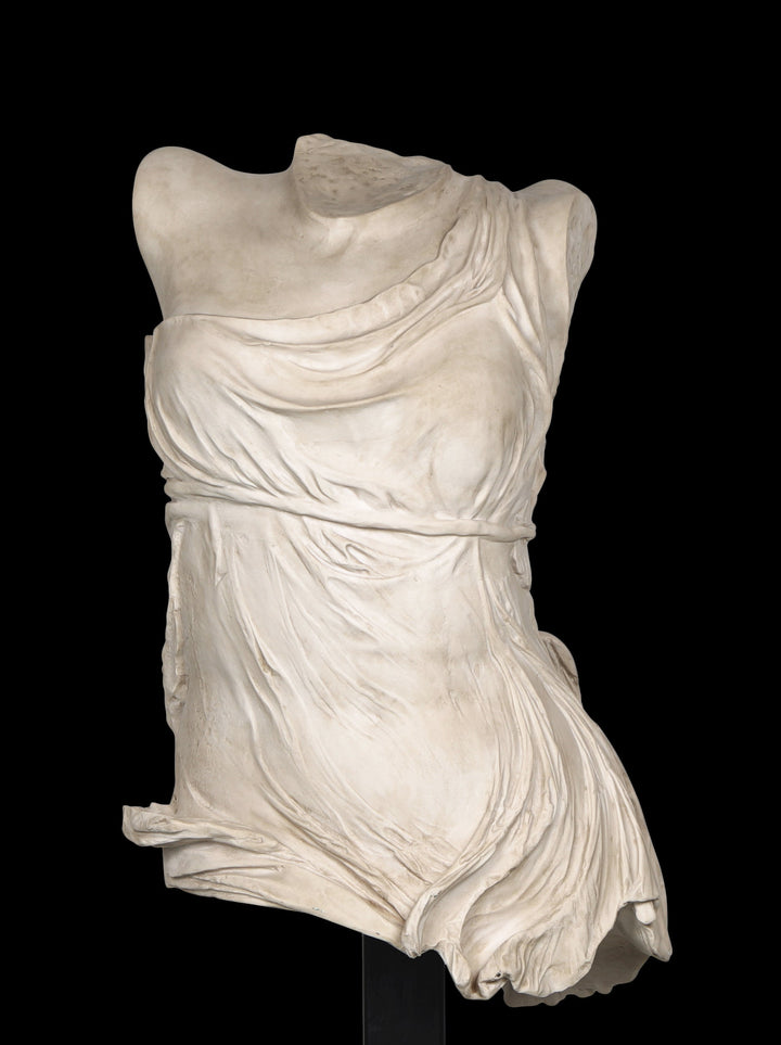 Nike Torso Lebensgrosse Statue – Gefluegelter Sieg von Samothrake