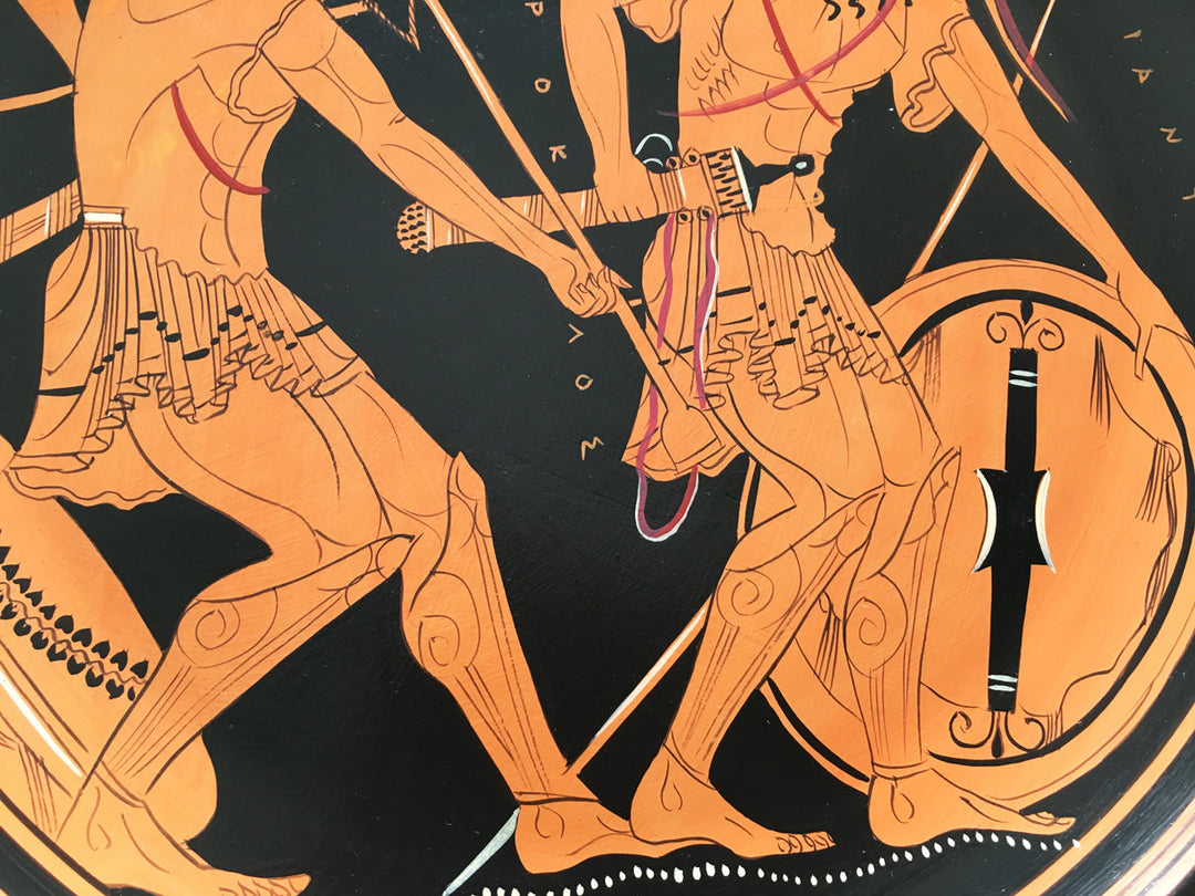 Griechischer rotfiguriger Teller mit Achilles und Patroklos