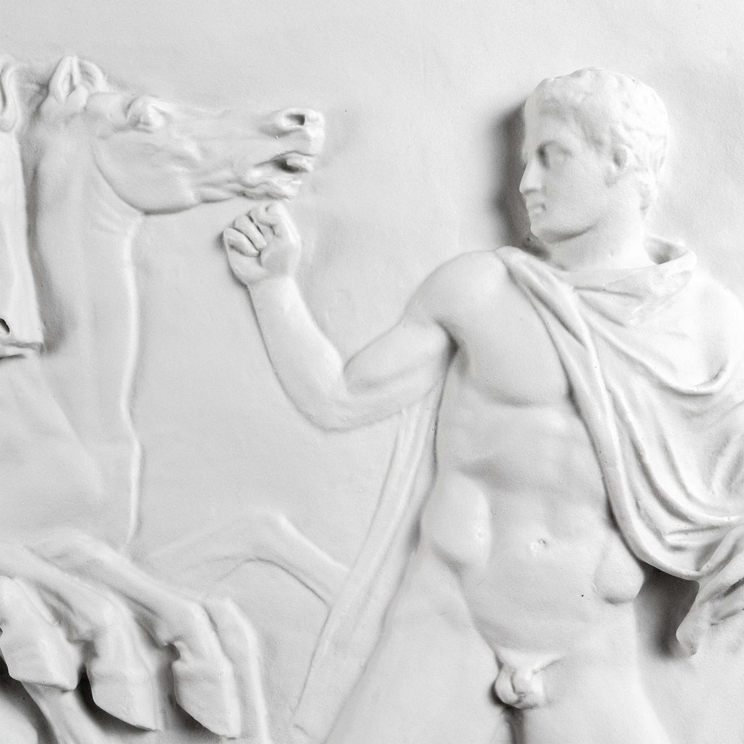 Eos im Streitwagen Flachrelief (Herculaneum)