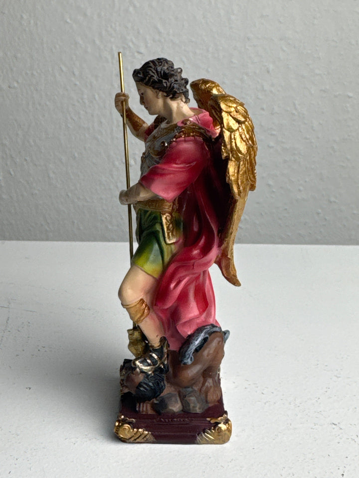 Erzengel Michael Skulptur – Besieger des Bösen Statue