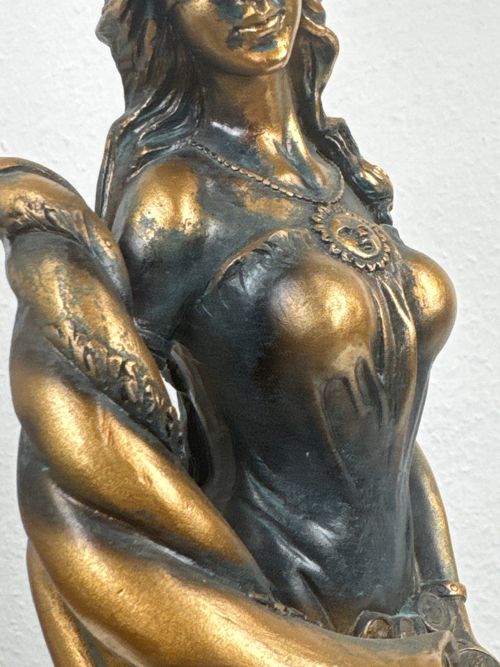 Lady Fortuna Statue – Griechische Göttin des Glücks (Patinierte Bronzefigur)