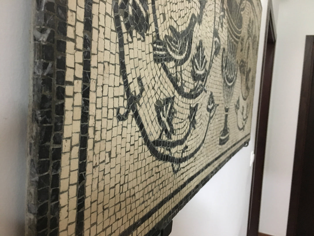 Reben im Krater Marmor-Mosaik