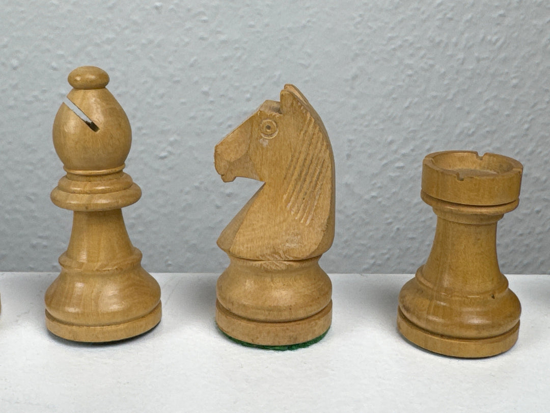 Schachset aus Holz mit Brett (Mittel)