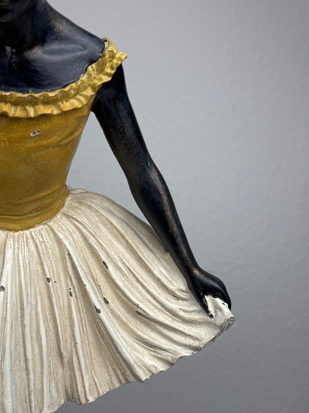 Graziöse Ballerina Skulptur (Degas Tänzerin Statue)
