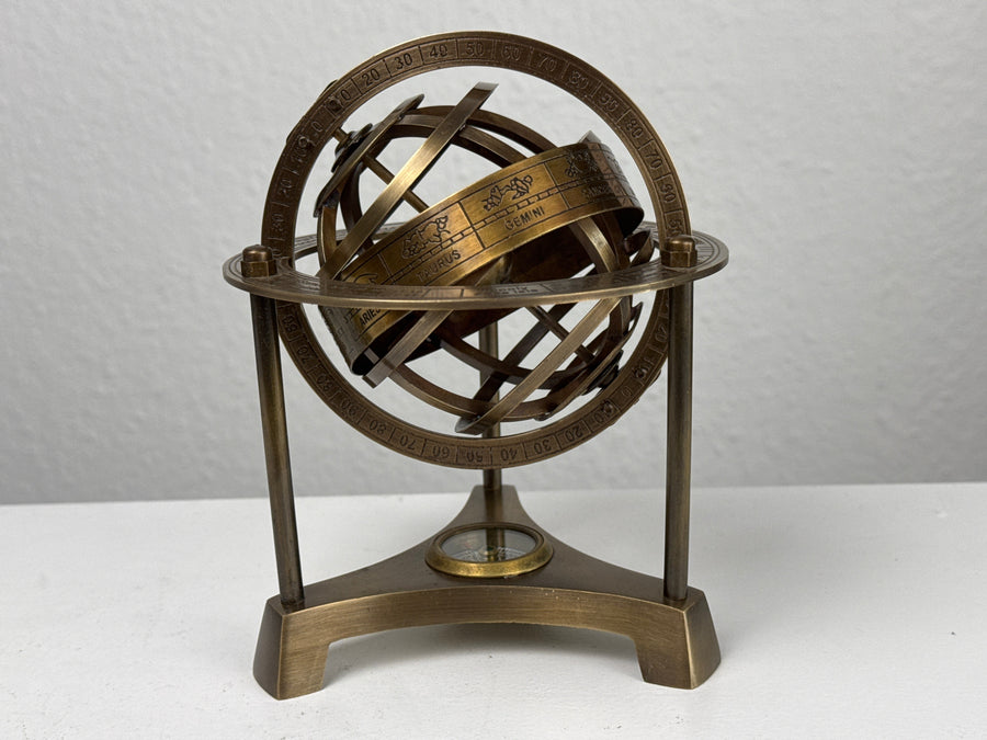Armillarsphäre mit Kompass (Messing)