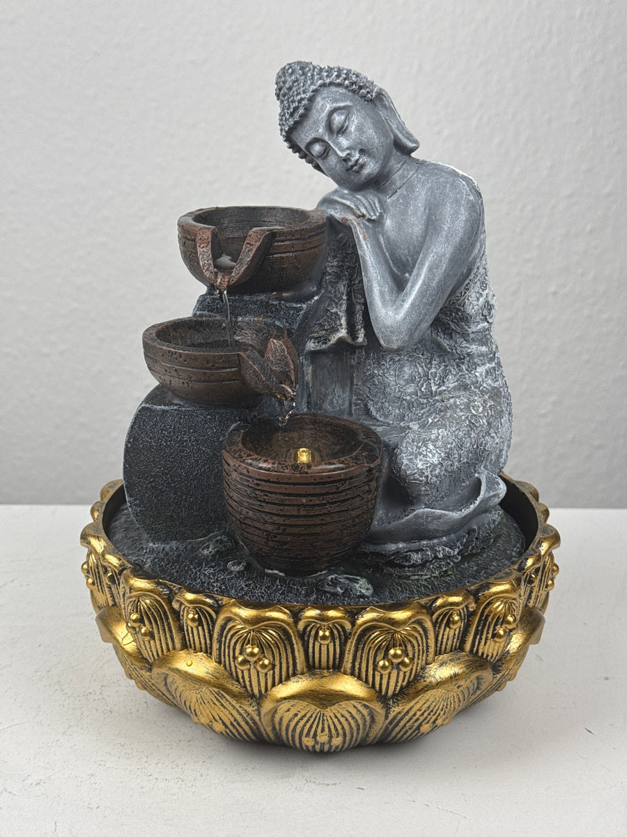 Buddha Innenbrunnen – Zen Ruhe mit Licht und Wasserfluss