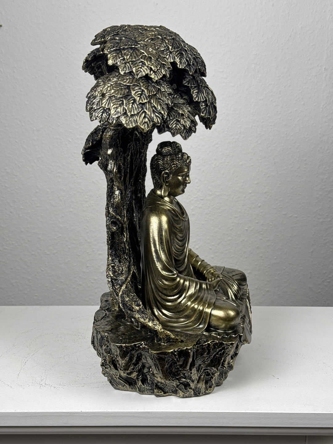 Buddha unter Bodhibaum Statue (Bronzefinish Skulptur)