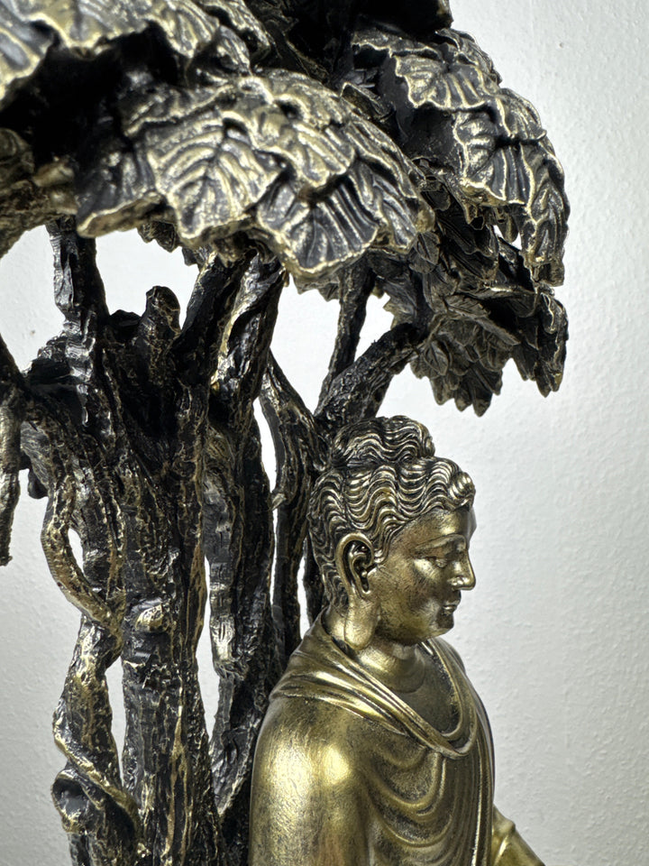 Buddha unter Bodhibaum Statue (Bronzefinish Skulptur)