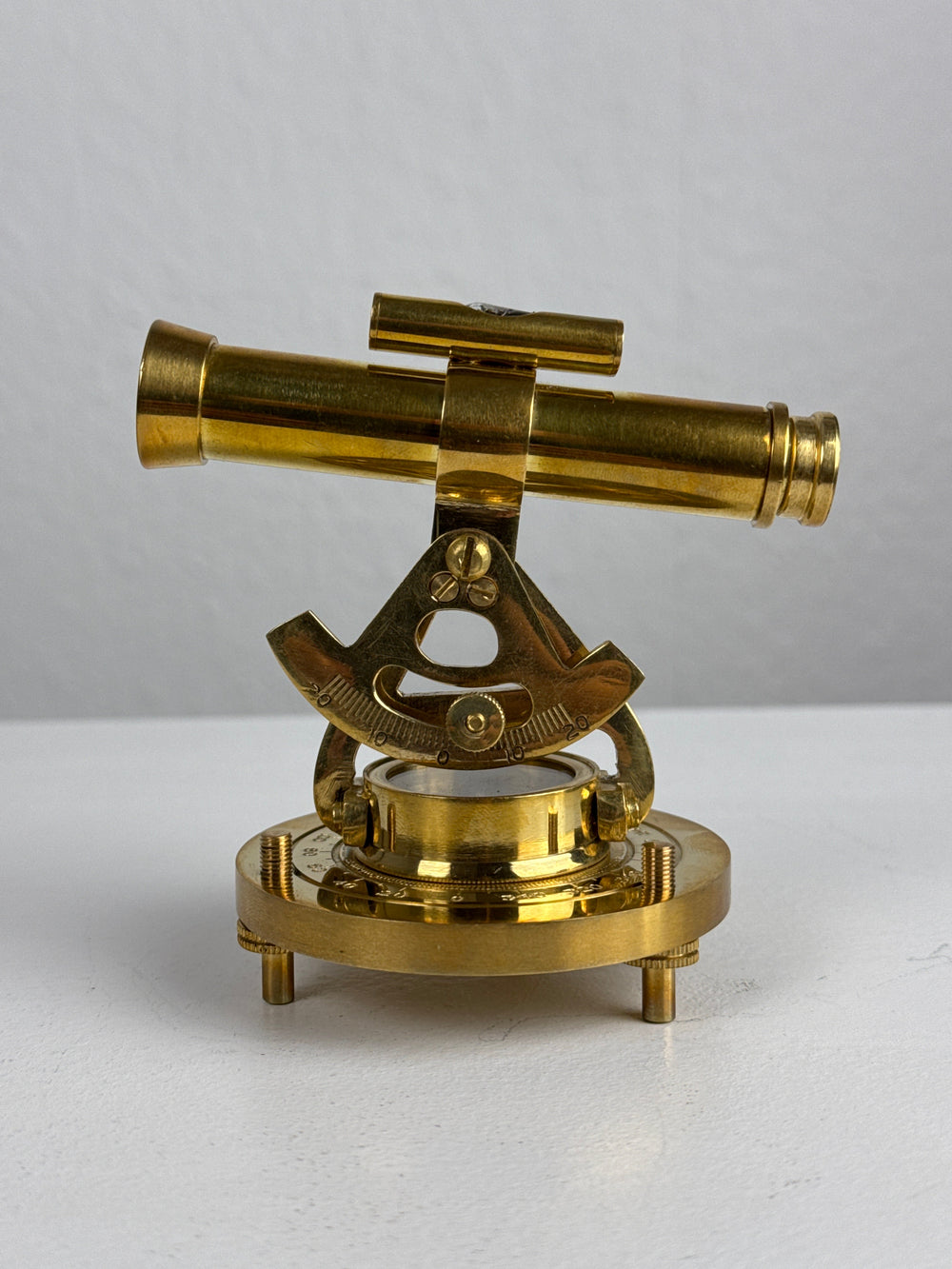 Teleskop mit Alidade (Messing)