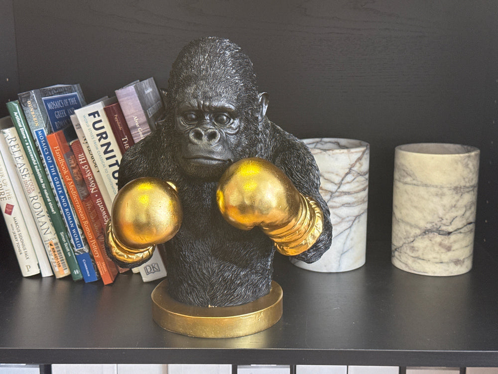 Boxender Gorilla Statue (Schwarz & Gold Pop Art Skulptur)