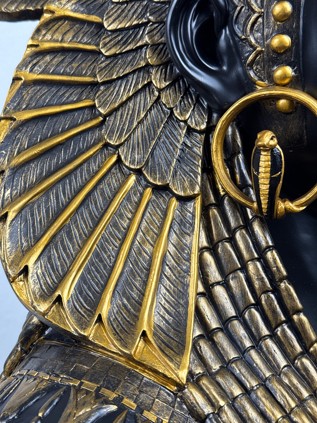 Kleopatra Büste – Königin von Aegypten (Schwarz und Gold)