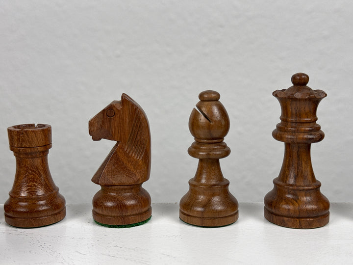 Schachset aus Holz mit Brett (Mittel)