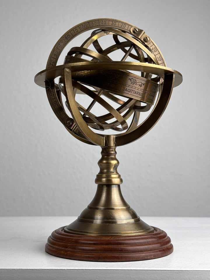 Grosse Armillarsphäre (Messing Skulptur)