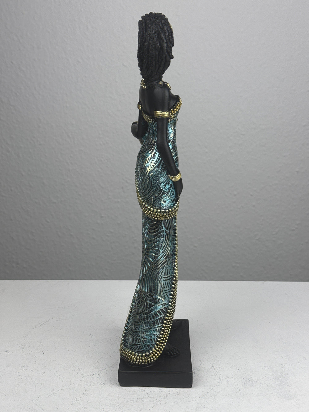 Afrikanische Frau Statue – Wasserträgerin Skulptur