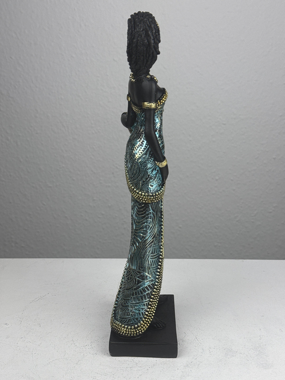 Afrikanische Frau Statue – Wasserträgerin Skulptur
