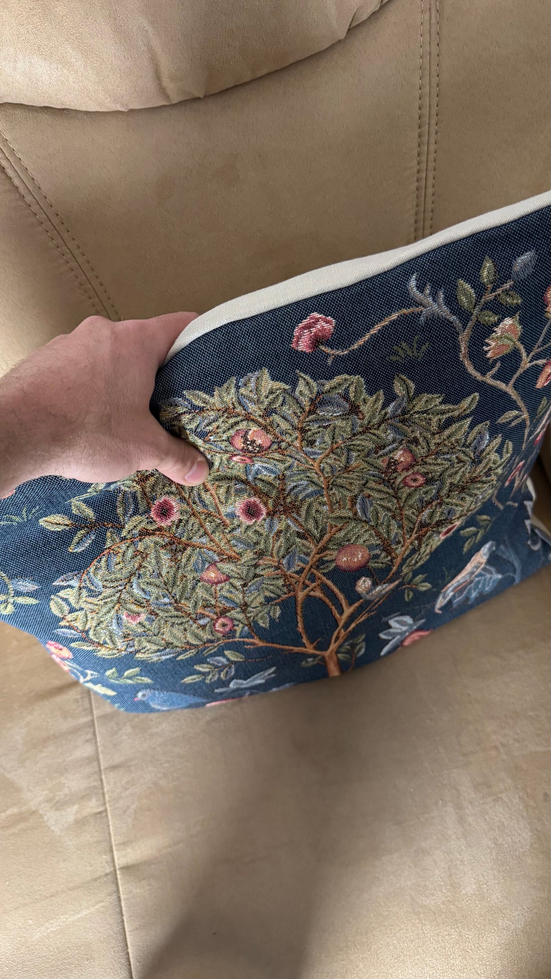 Blauer Kissenbezug – Baum mit Vögeln (Jacquard gewebt)