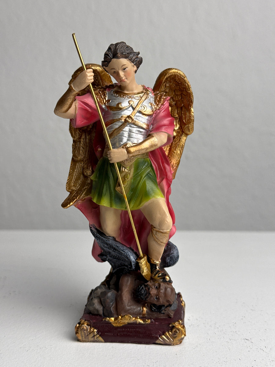 Erzengel Michael Skulptur – Besieger des Bösen Statue