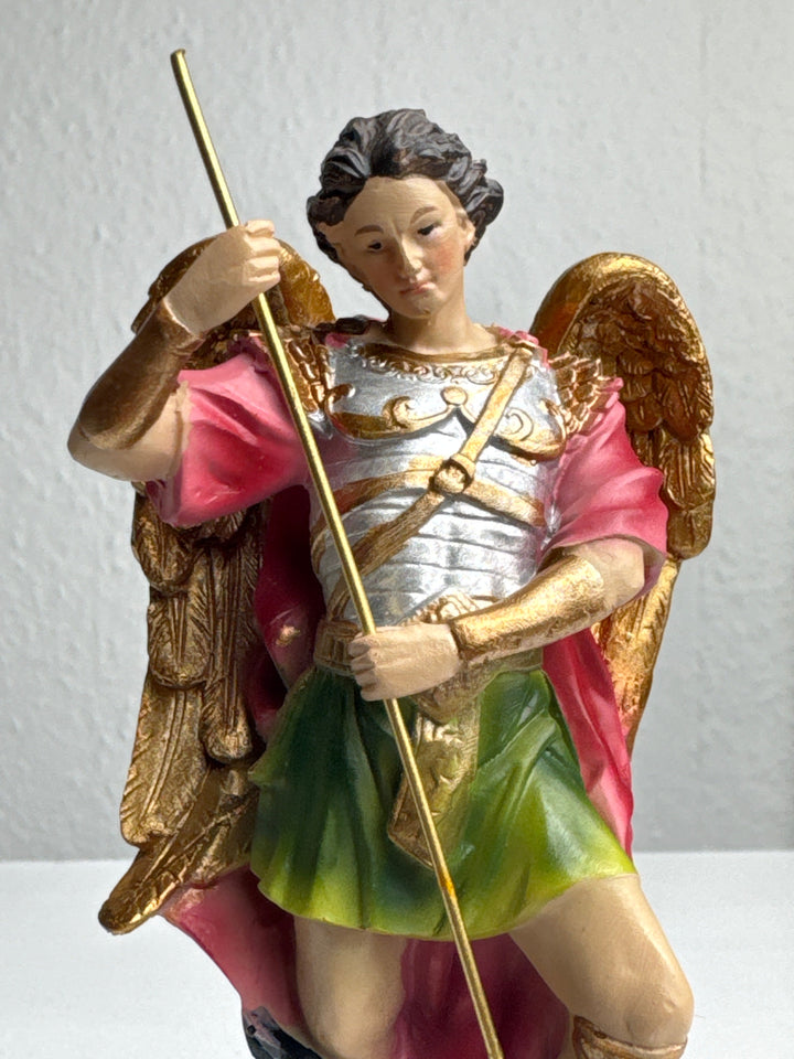 Erzengel Michael Skulptur – Besieger des Bösen Statue