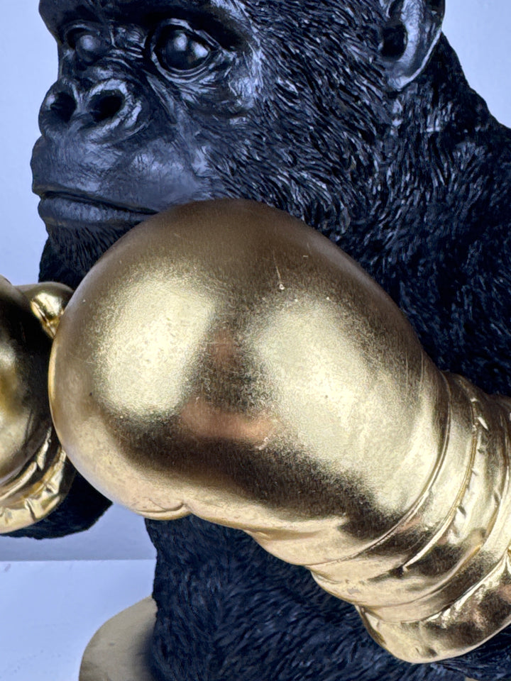 Boxender Gorilla Statue (Schwarz & Gold Pop Art Skulptur)
