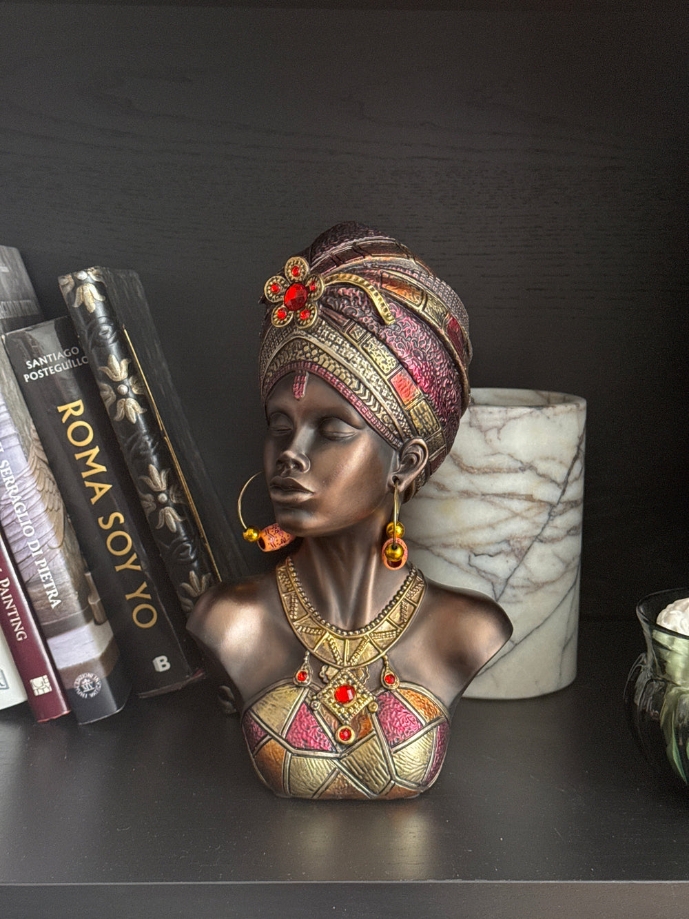 Afrikanische Königin Büste mit Kopfschmuck (Bronzefinish Skulptur)