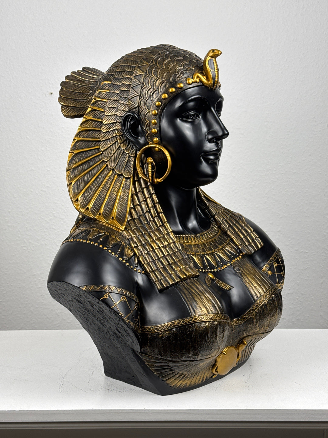 Kleopatra Büste – Königin von Aegypten (Schwarz und Gold)