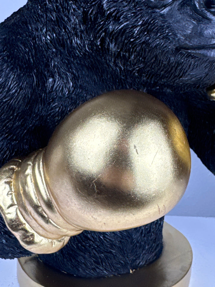 Boxender Gorilla Statue (Schwarz & Gold Pop Art Skulptur)