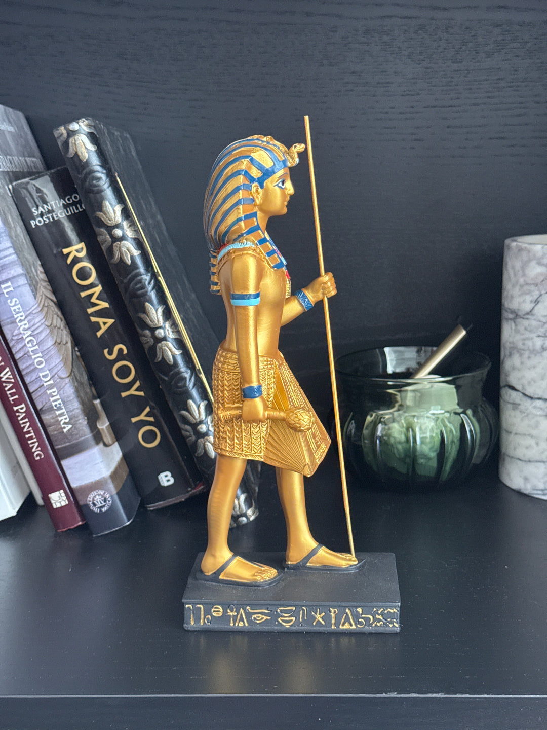 Altägyptische Pharao Statue