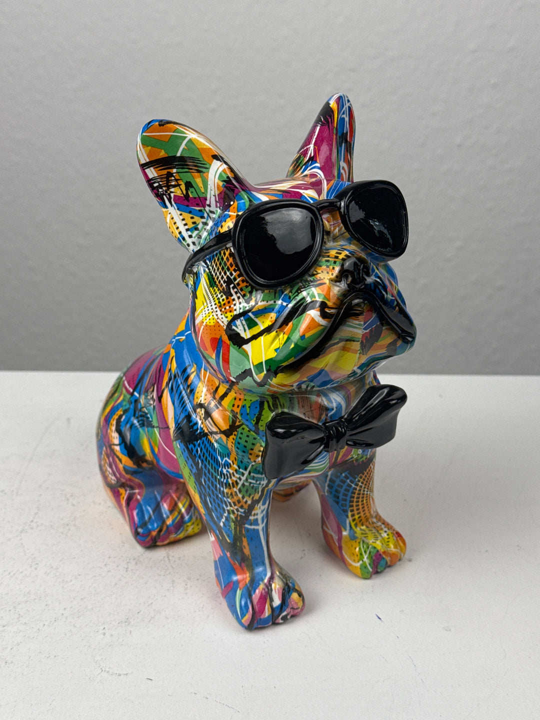 Bulldogge mit Fliege Statue (Graffiti Pop Art Skulptur)