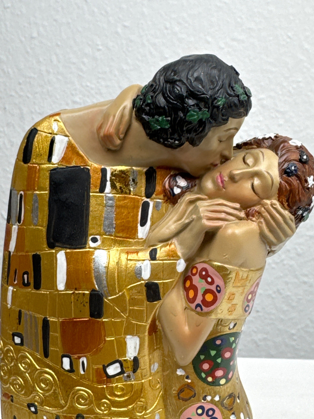 Liebes Skulptur – Der Kuss von Klimt (Liebespaar Statue)