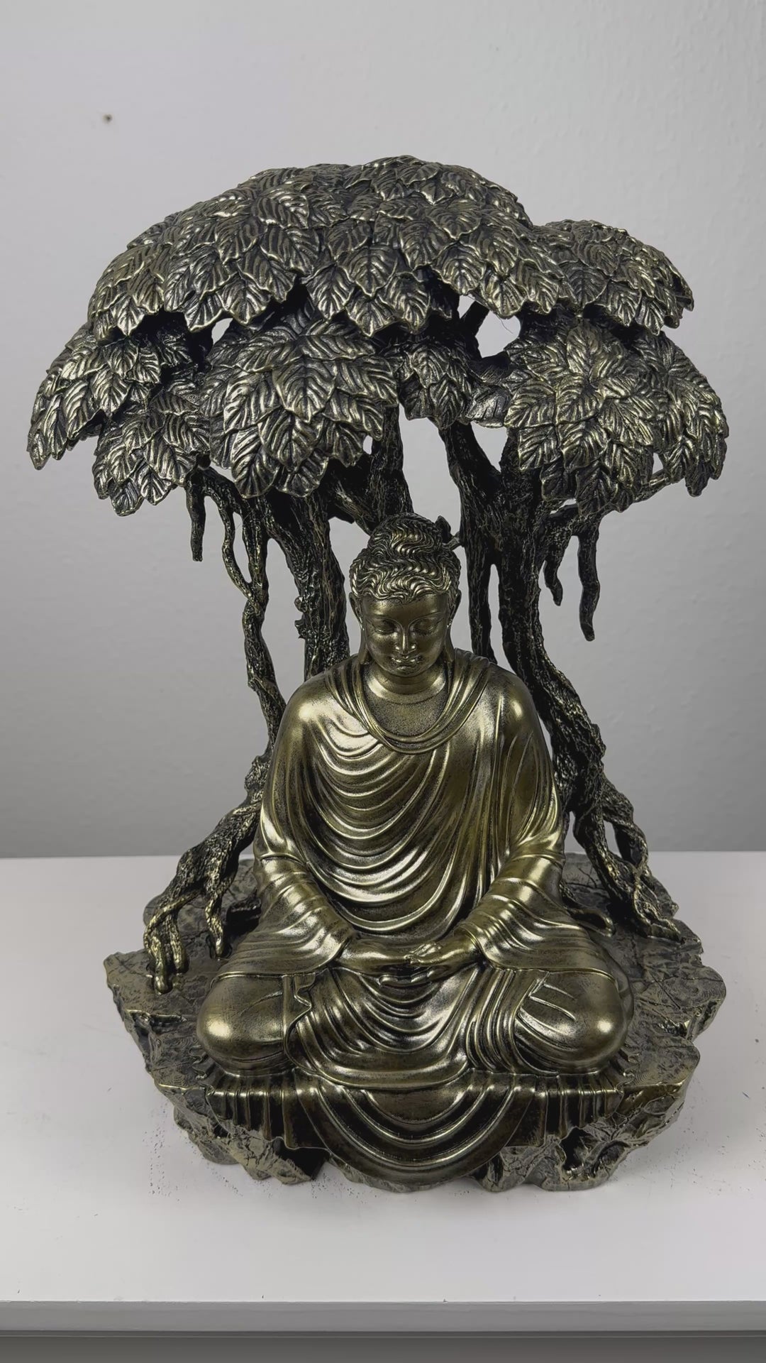 Buddha unter Bodhibaum Statue (Bronzefinish Skulptur)
